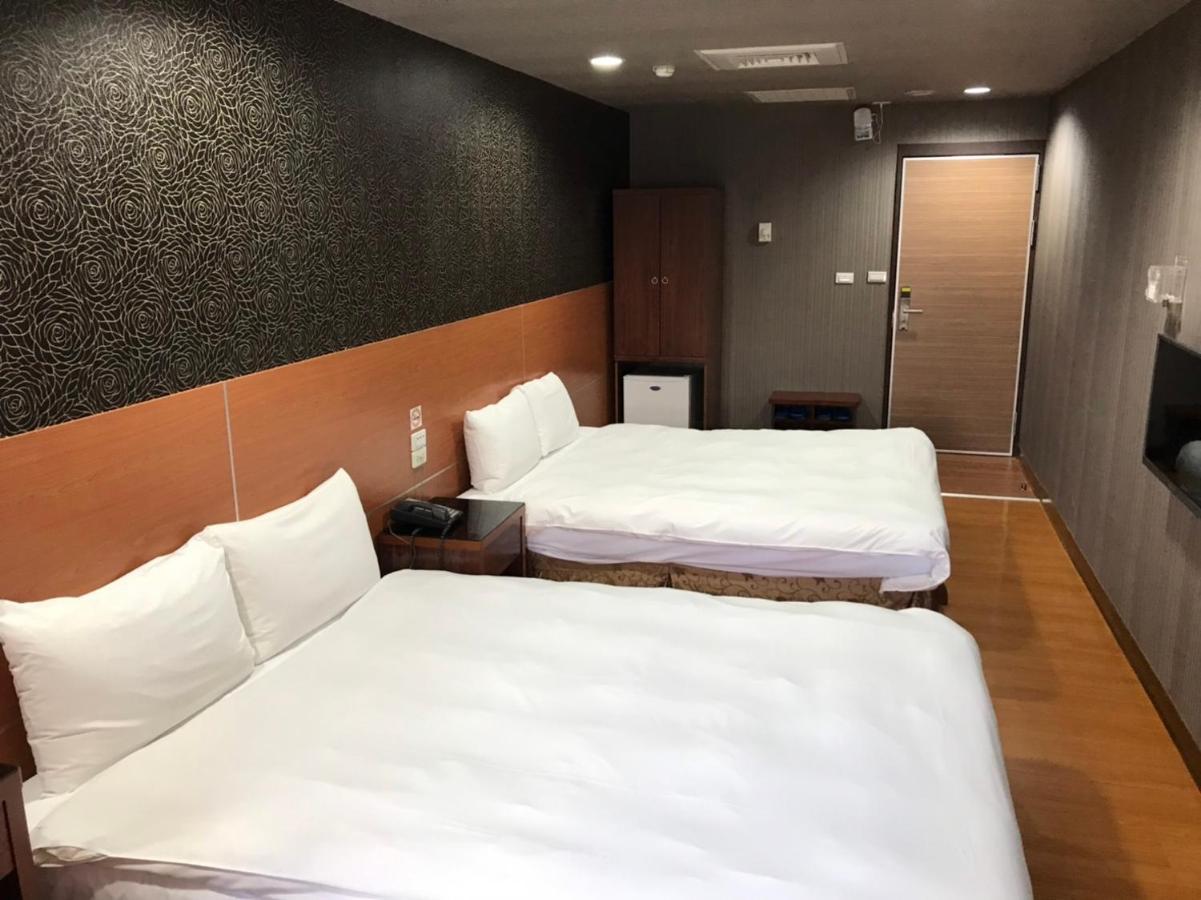 Long Siang Hotel Каосюн Екстериор снимка